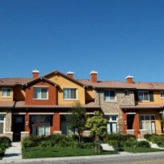 row-of-townhomes-gettyimages-116006796-1300w-867h